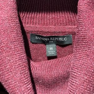 Cowl neck maroon sweater *M* Banana Republic